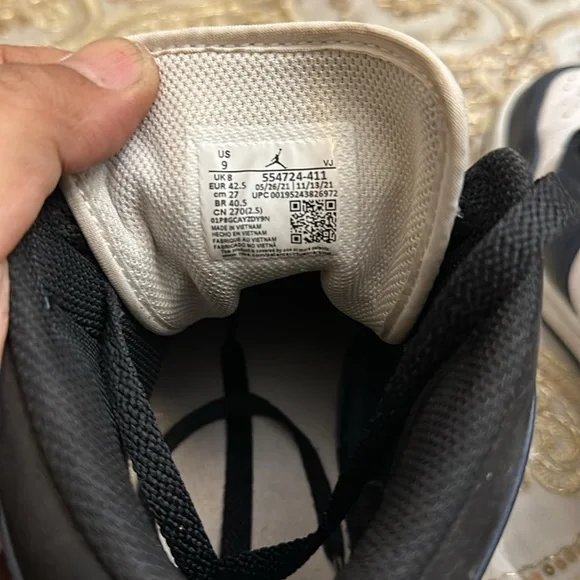 NIKE AIR JORDAN 1 MID SE ASW 'CARBON' - SIZE 9 MENS US - Picture 13 of 16